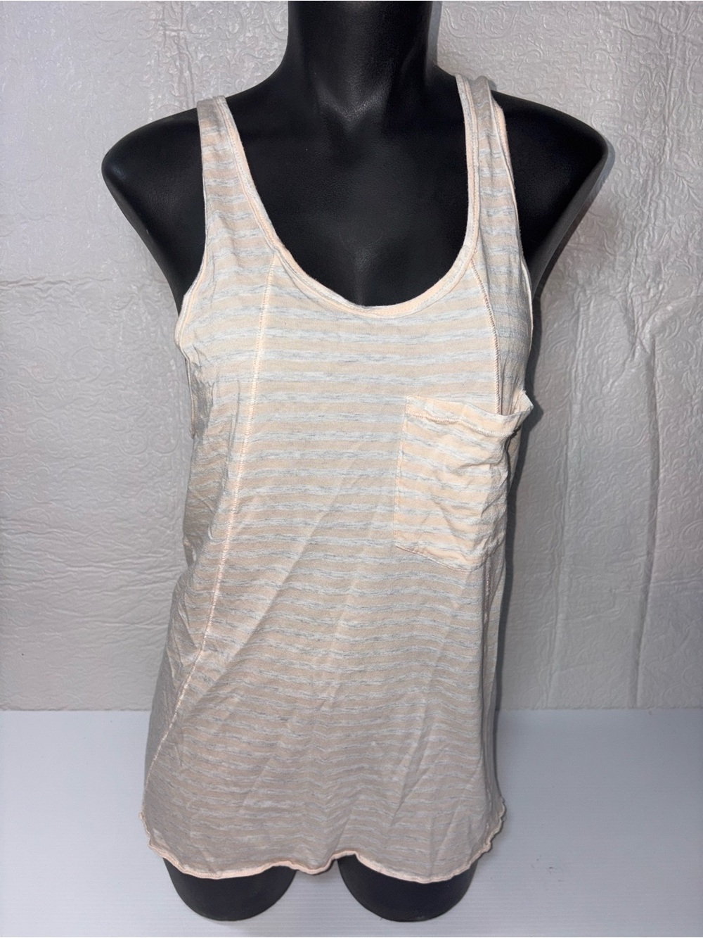 Wilfred Cream and Light Gray Striped Pocket Tank